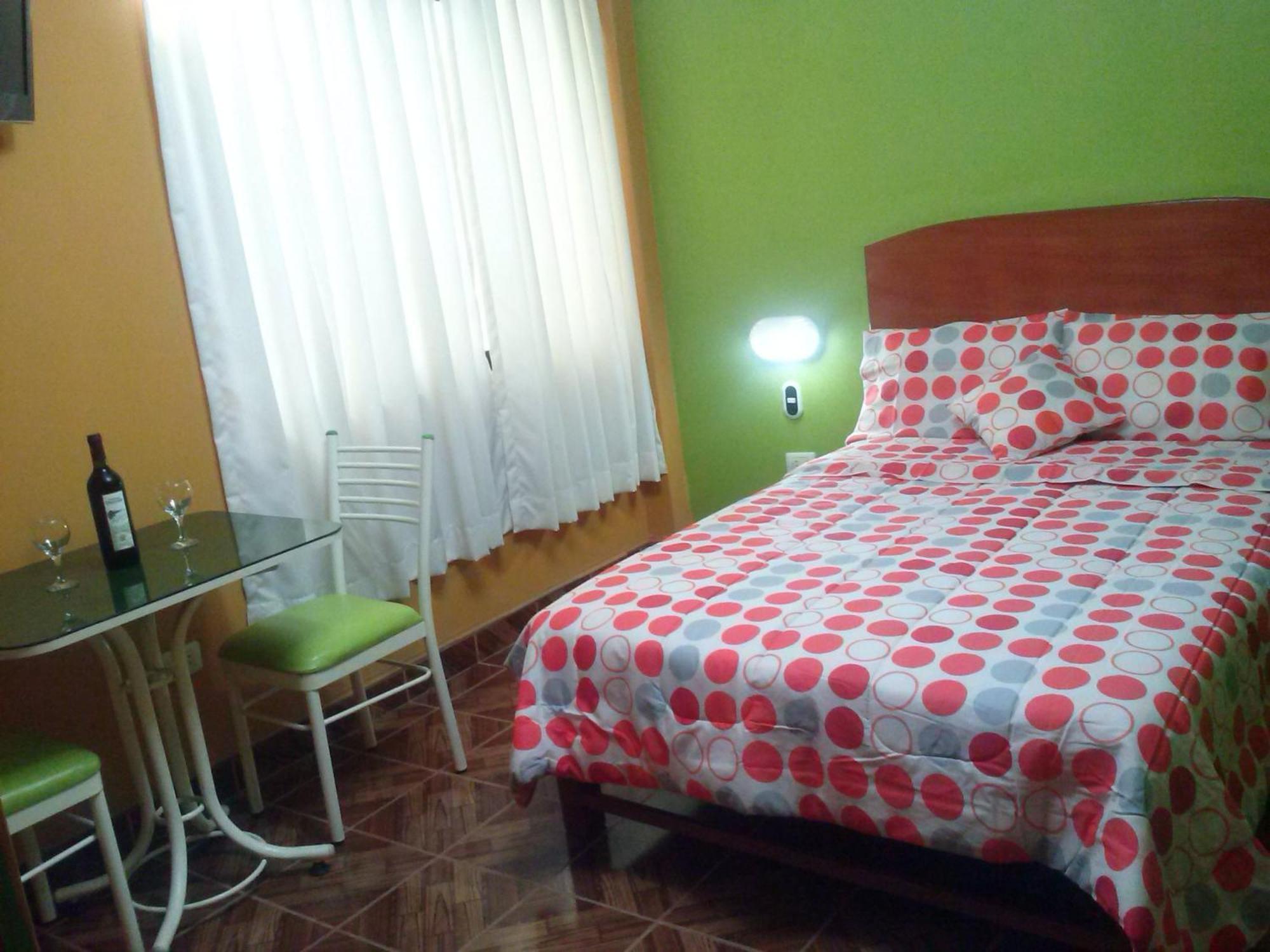 Hostal Real Alcazar Наска Номер фото