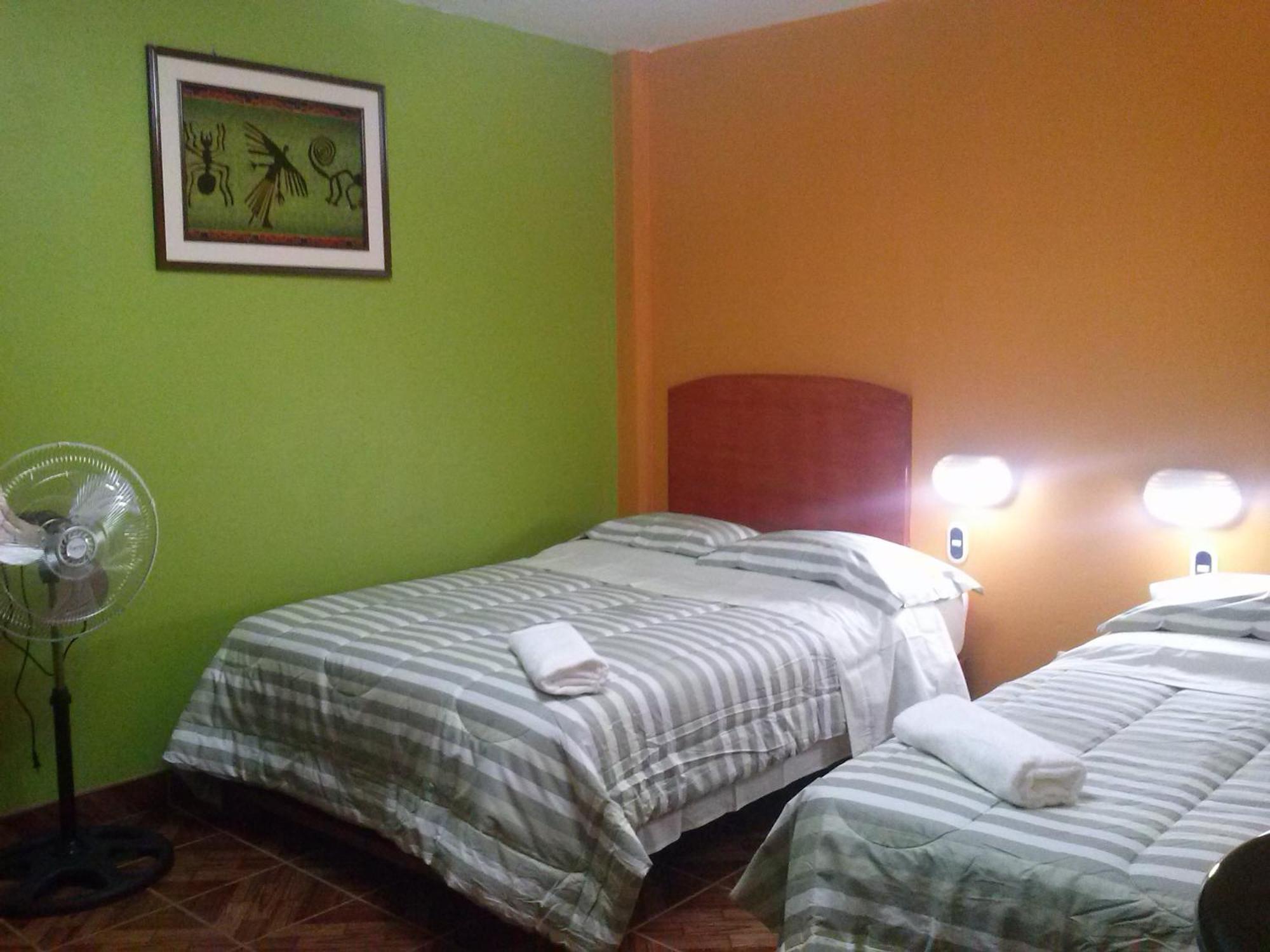 Hostal Real Alcazar Наска Номер фото