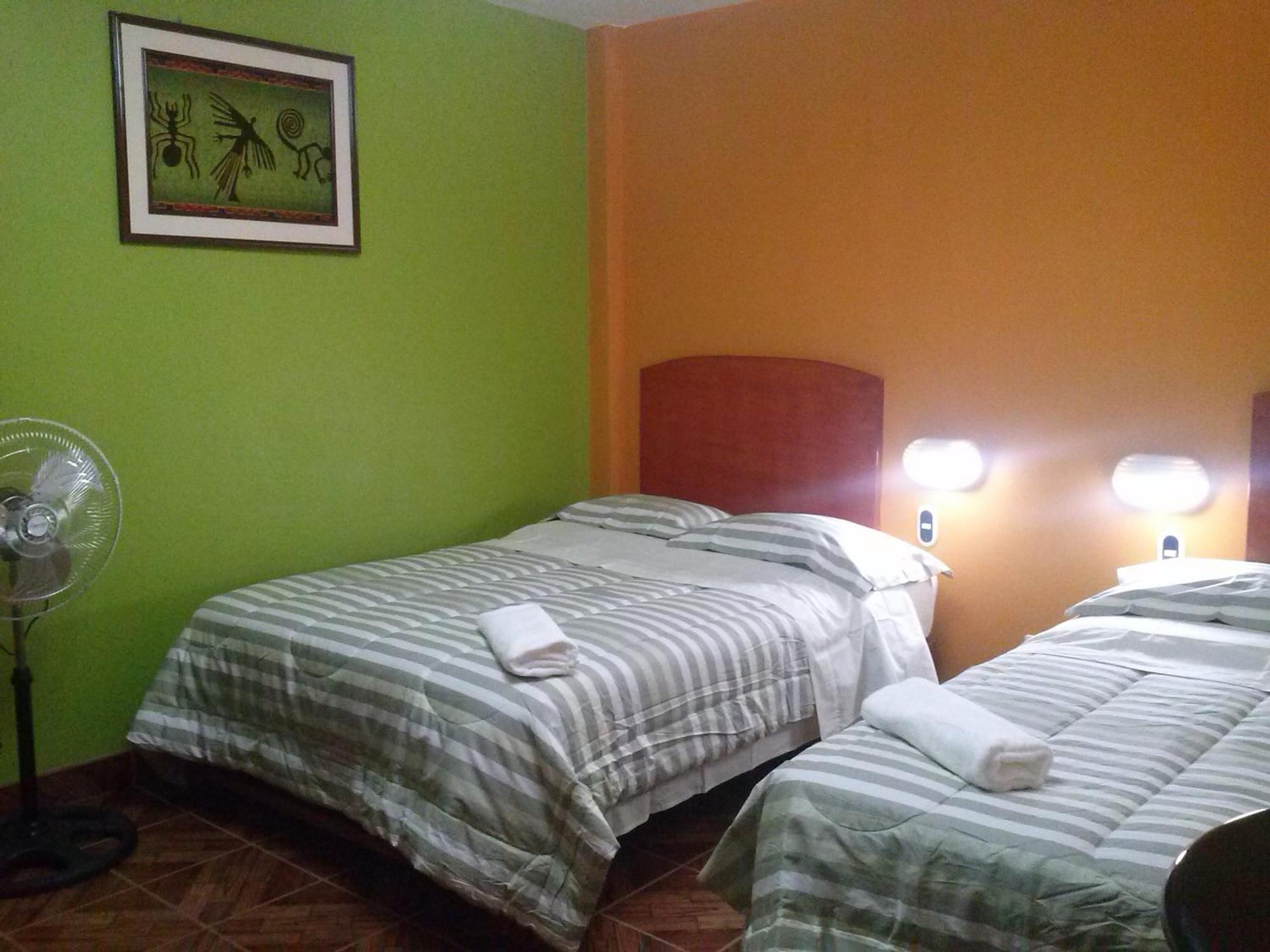 Hostal Real Alcazar Наска Номер фото