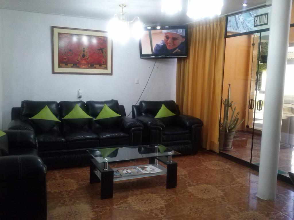 Hostal Real Alcazar Наска Экстерьер фото