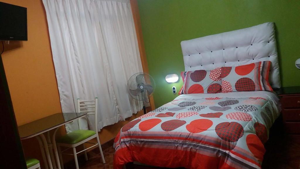 Hostal Real Alcazar Наска Экстерьер фото